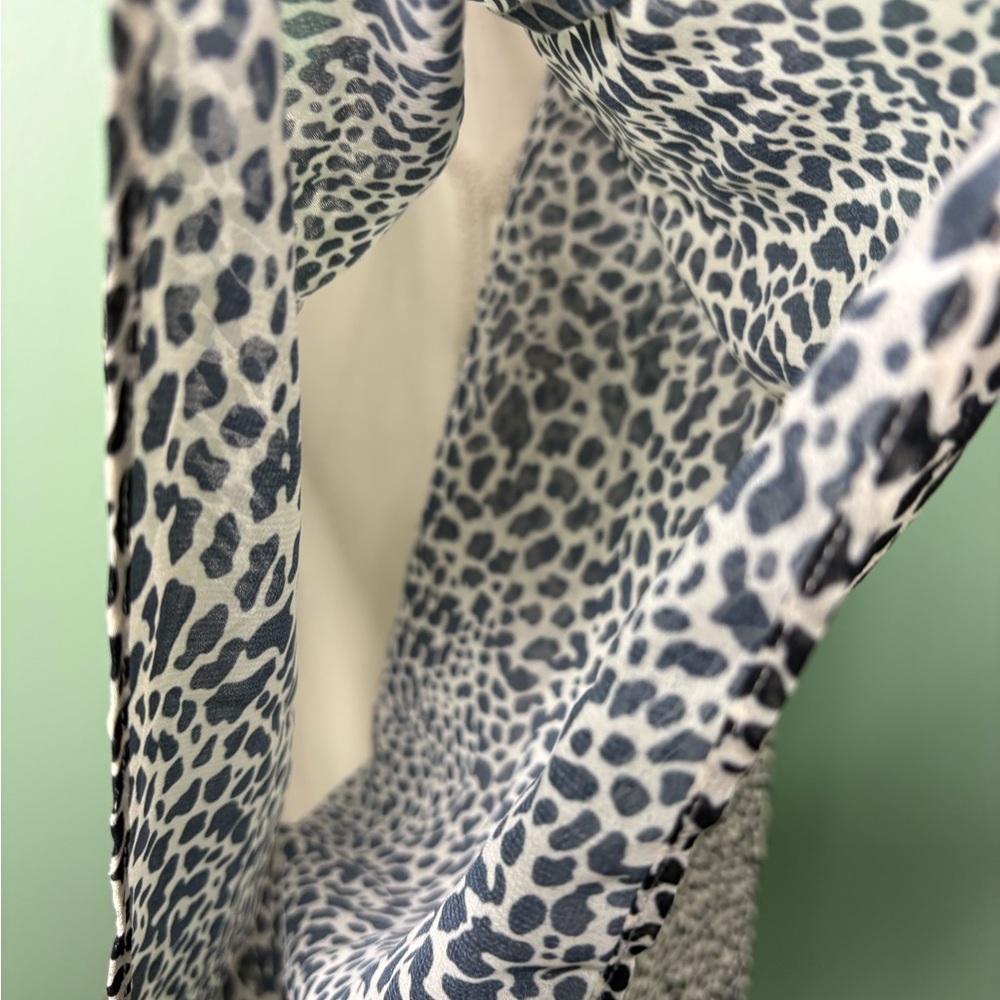 Michael Kors Black and White Animal Print swim cover up medium large - Picture 6 of 11